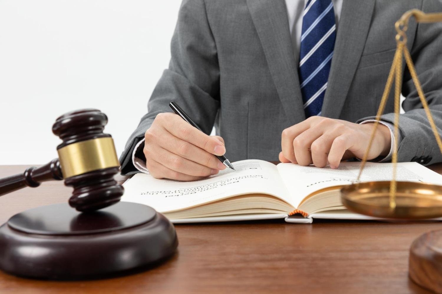 Consecuencias Legales de Unirse a Grupos de Telegram Engañosos